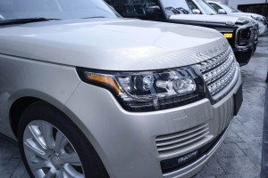 RANGE ROVER BEIGE